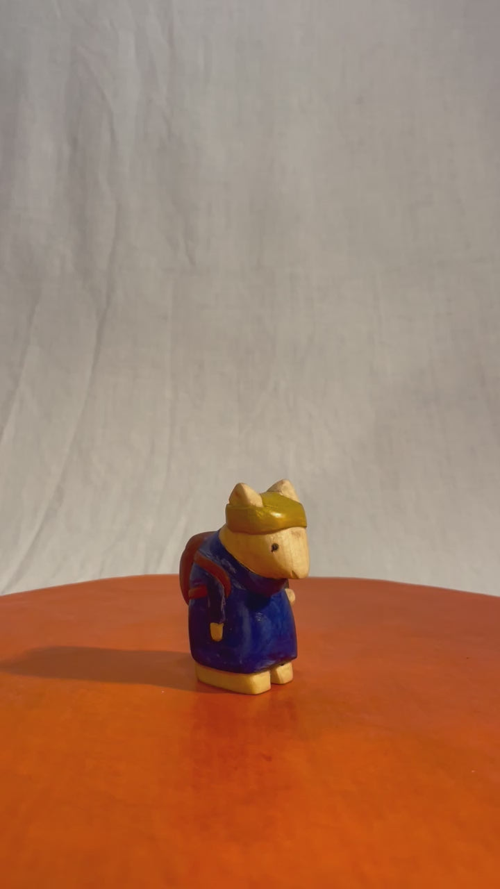 Hiking mouse (Blue)